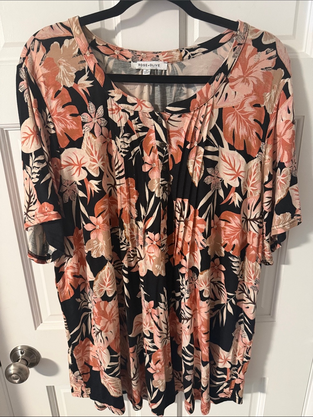 Rose & Olive Tropical Floral Henley Top Black Copper Peach Size 2X